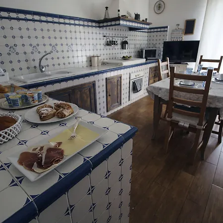 维亚代腾普利住宿加早餐旅馆 住宿加早餐酒店 阿格里真托