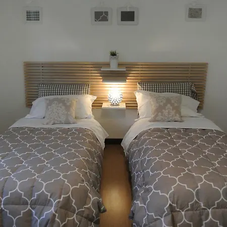 维亚代腾普利住宿加早餐旅馆 住宿加早餐酒店 阿格里真托