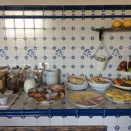 B&B Via Dei Templi Bed & Breakfast 4*